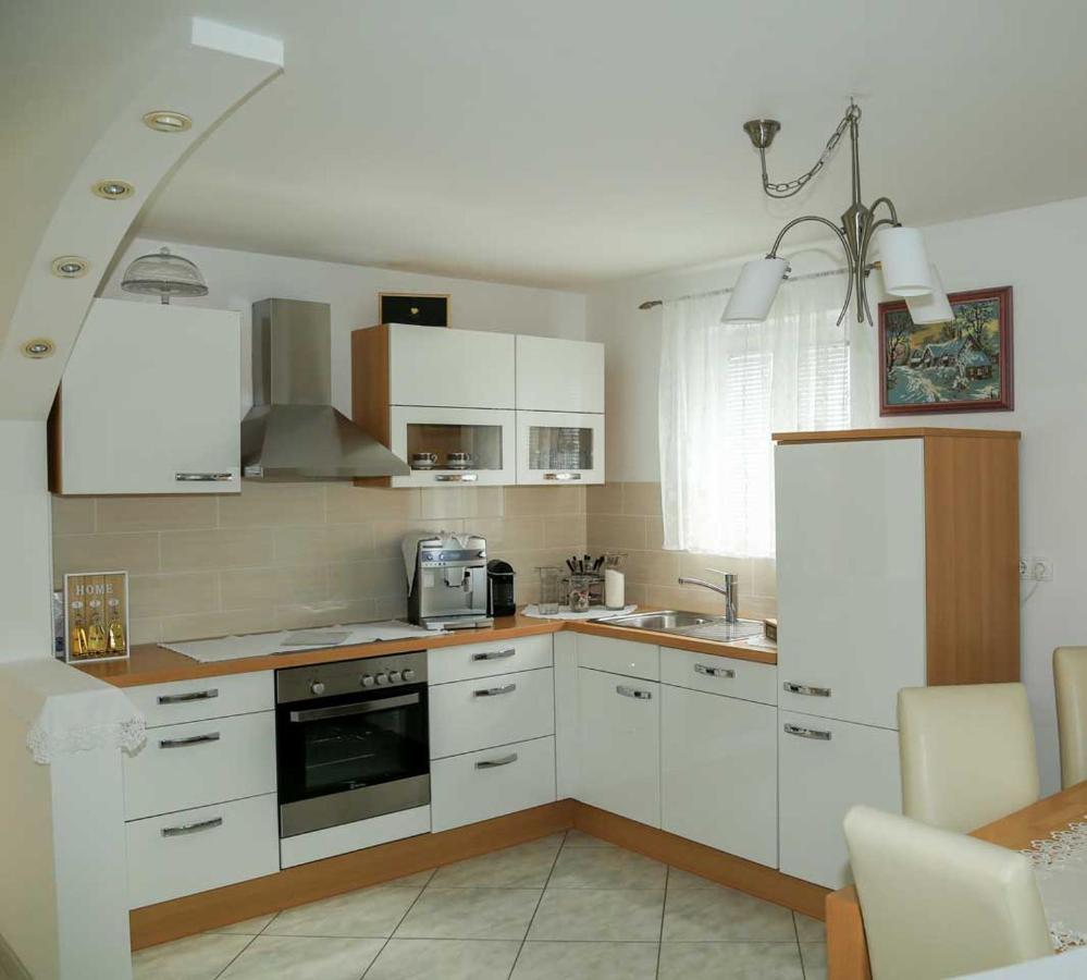 Adrian-Apartments-51511-Malinska-Otok-Krk Primorska 21 Kültér fotó