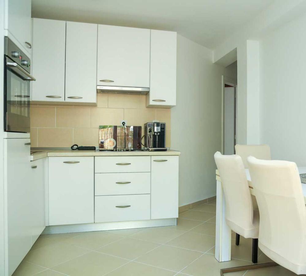 Adrian-Apartments-51511-Malinska-Otok-Krk Primorska 21 Kültér fotó